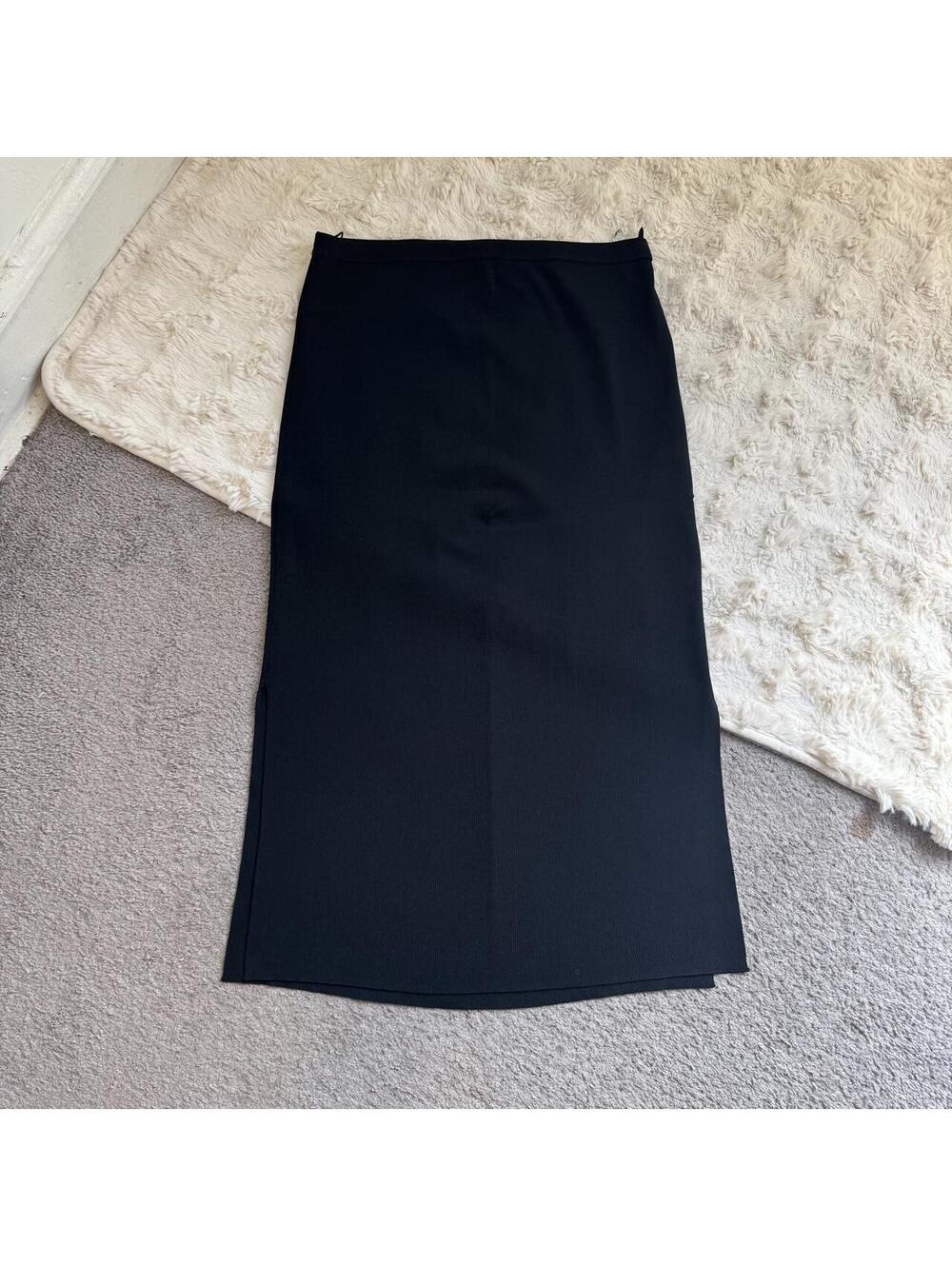 90s Valerie Stevens minimalist Black Ribbed Knit Maxi Skirt X